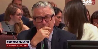Заключенного на 16 лет Харви Вайнштейна забрали в больницу и экстренно прооперировали
Заключенного на 16 лет Харви Вайнштейна забрали в больницу и экстренно прооперировали