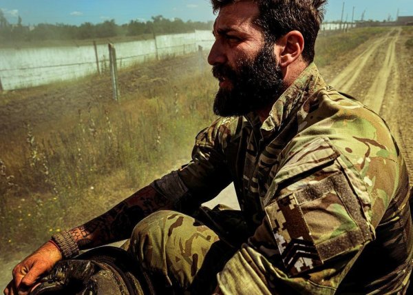Известный украинский ведущий-воин высказался про Потапа и мужчин-беглецов: "Не пожму руку"
Известный украинский ведущий-воин высказался про Потапа и мужчин-беглецов: "Не пожму руку"