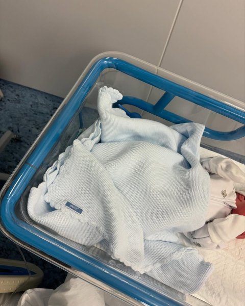 24-летняя жена Остапчука родила первенца и показала первое фото новорожденного
24-летняя жена Остапчука родила первенца и показала первое фото новорожденного