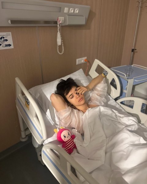 Lida Lee после срочной госпитализации вышла на связь и рассказала о перенесенной операции
Lida Lee после срочной госпитализации вышла на связь и рассказала о перенесенной операции