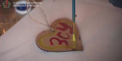 Жена Козловского показала подарок для 10-месячного сына на его первое Рождество
Жена Козловского показала подарок для 10-месячного сына на его первое Рождество