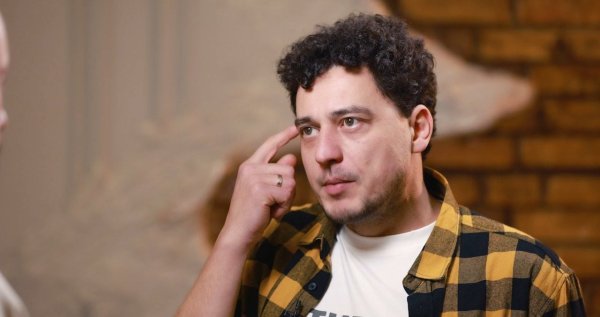 Известный украинский режиссер честно признался, готов ли идти воевать: "Играем в лотерею"
Известный украинский режиссер честно признался, готов ли идти воевать: "Играем в лотерею"