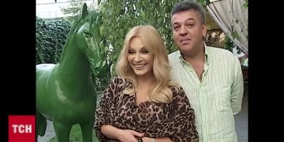 Сын Таисии Повалий публично назвал маму "предательницей" после того, как недавно поддержал ее
Сын Таисии Повалий публично назвал маму "предательницей" после того, как недавно поддержал ее