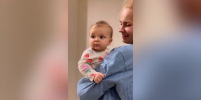 Лилия Ребрик растрогала новым словом 10-месячной дочери и реакцией на это мужа: "До слез"
Лилия Ребрик растрогала новым словом 10-месячной дочери и реакцией на это мужа: "До слез"