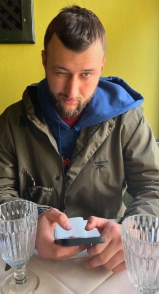 Омаргалиева показала своего мужа-военного Тамерлана и публично обратилась к нему
Омаргалиева показала своего мужа-военного Тамерлана и публично обратилась к нему