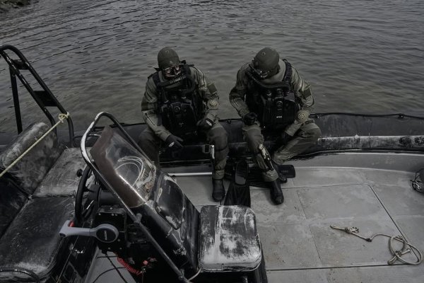 Леся Никитюк выходит замуж: что известно о младшем на 9 лет женихе звезды и их знакомстве
Леся Никитюк выходит замуж: что известно о младшем на 9 лет женихе звезды и их знакомстве