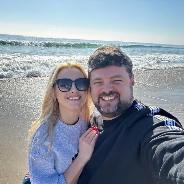 Ирина Федишин показалась с мужем на фоне океана и публично обратилась к нему
Ирина Федишин показалась с мужем на фоне океана и публично обратилась к нему