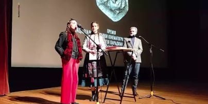 Леся Никитюк насмешила ссорой с мамой перед выходом на базар: "Бомжара"
Леся Никитюк насмешила ссорой с мамой перед выходом на базар: "Бомжара"