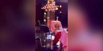 Елена-Кристина Лебедь в купальнике зимой станцевала на снегу и ошеломила своей фигурой
Елена-Кристина Лебедь в купальнике зимой станцевала на снегу и ошеломила своей фигурой
