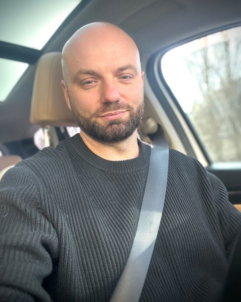 Демин впервые заявил о симпатии к участнице шоу "Холостяк" и как ухаживал за ней
Демин впервые заявил о симпатии к участнице шоу "Холостяк" и как ухаживал за ней