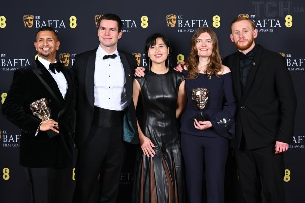 Рудинский в первом интервью после BAFTA: "Ко мне подошла растроганная Кейт Уинслет и поблагодарила"
Рудинский в первом интервью после BAFTA: "Ко мне подошла растроганная Кейт Уинслет и поблагодарила"