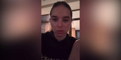 Жена Усика показалась со спортсменом за границей и чувственно обратилась к нему
Жена Усика показалась со спортсменом за границей и чувственно обратилась к нему