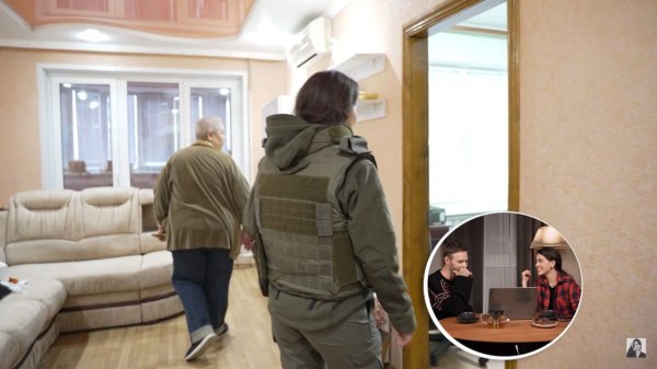 Макс Барских показал свою квартиру изнутри: как выглядит комната певца
Макс Барских показал свою квартиру изнутри: как выглядит комната певца