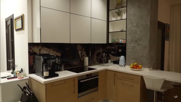 Экс-жена Остапчука показала изнутри свою роскошную квартиру за 133 тысяч долларов
Экс-жена Остапчука показала изнутри свою роскошную квартиру за 133 тысяч долларов