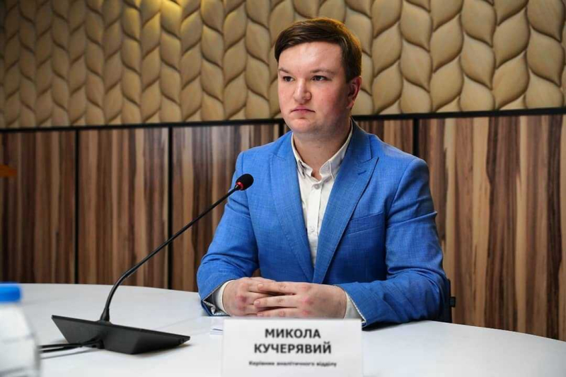 "Люди умирали за свою землю, а мы не можем сказать об "Азовстали"?" Николай Кучерявый – о Евровидении-2022, поездках на фронт и остром вопросе Леониду Кравчуку