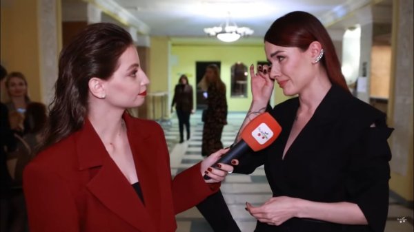 MamaRika расплакалась, когда заговорила об отце в России: "Мне жаль, что так"
MamaRika расплакалась, когда заговорила об отце в России: "Мне жаль, что так"