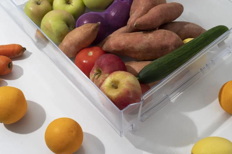 Достаточно складывать продукты в холодильнике наугад – 5 правил, благодаря которым еда будет храниться дольше