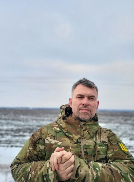 Актер-воин Геннадий Попенко после операции ответил, вернется ли в ВСУ: "Ситуация непростая"
Актер-воин Геннадий Попенко после операции ответил, вернется ли в ВСУ: "Ситуация непростая"