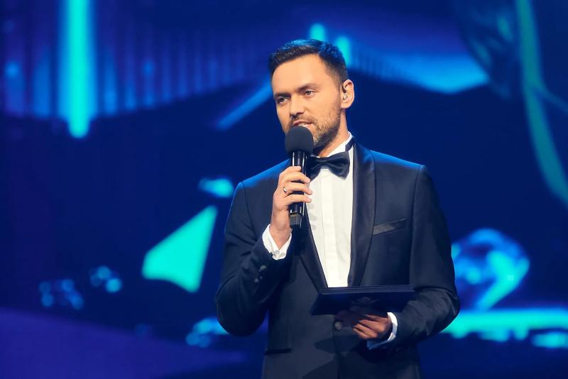 "А где у нас, украинцев, нет скандалов?" Тимур Мирошниченко – о конфликтах на Евровидении, взятке от России и пятом ребенке в семье