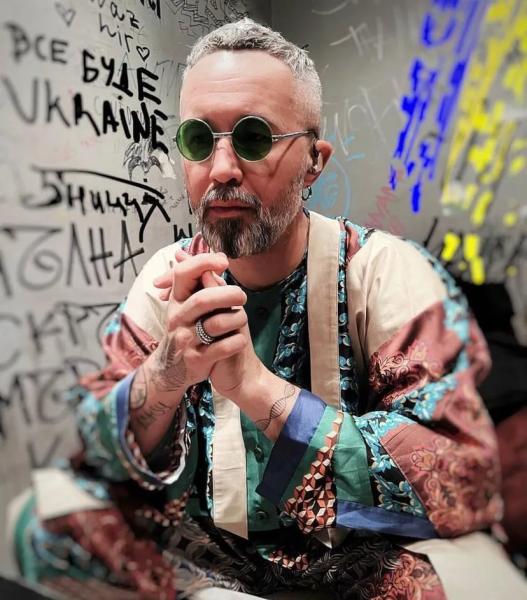 "Мы его теряем": Бабкин связался с шаманом и ошарашил сеть признанием об употреблении "самого мощного наркотика в мире"
