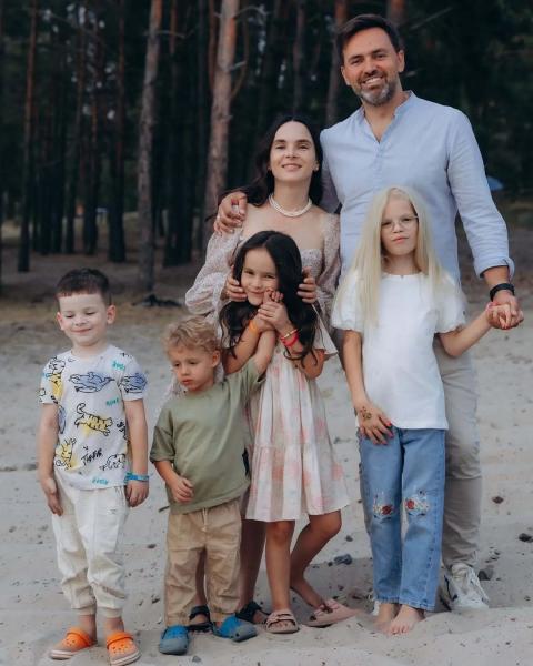 "А где у нас, украинцев, нет скандалов?" Тимур Мирошниченко – о конфликтах на Евровидении, взятке от России и пятом ребенке в семье