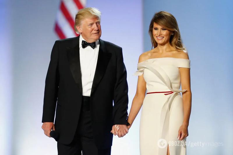 Стало известно, как Мелания Трамп отреагировала на скандальное фото мужа в образе Папы Римского