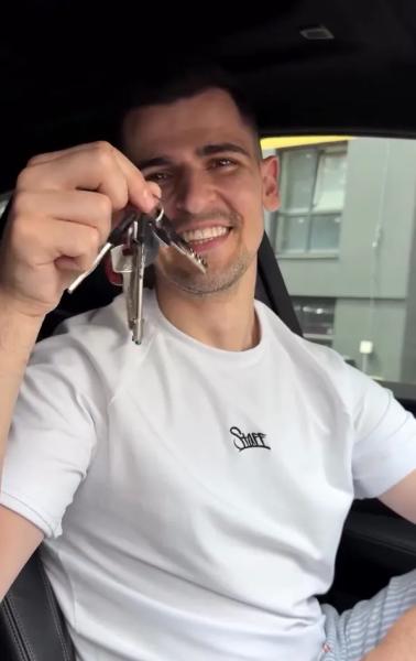 "Мне не стыдно". 30-летний Николас Карма купил свою первую квартиру и рассказал, откуда у него деньги
