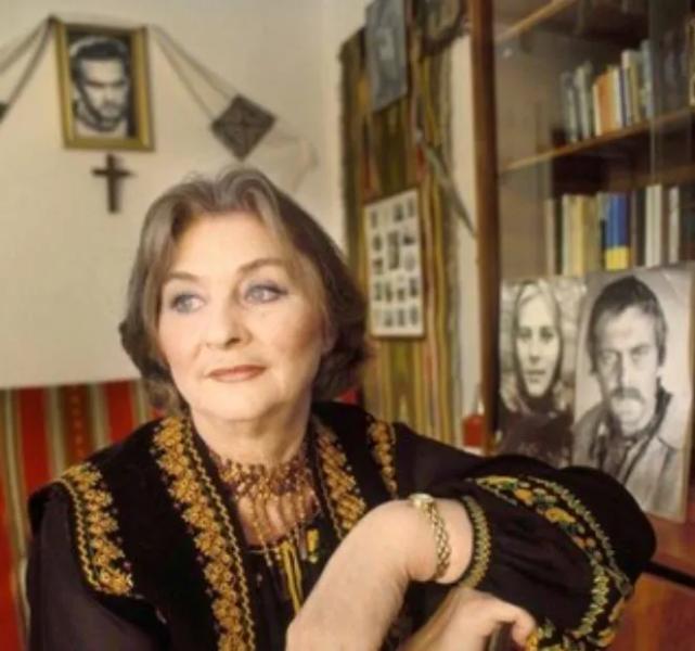 "Он не был простым человеком". Лариса Кадочникова &ndash; о любовных тайнах Миколайчука, роковой шутке Параджанова и секретах семьи Ступки