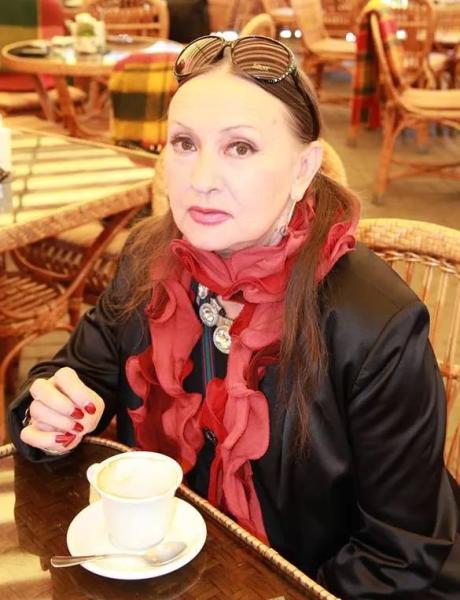 "Он не был простым человеком". Лариса Кадочникова &ndash; о любовных тайнах Миколайчука, роковой шутке Параджанова и секретах семьи Ступки