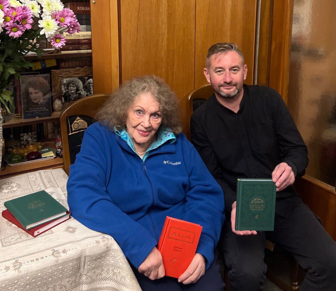 "Шел по Киеву как хозяин": 95-летняя Лина Костенко вспомнила, как смеялась над Путиным, когда шла позади него, и указала на важный нюанс