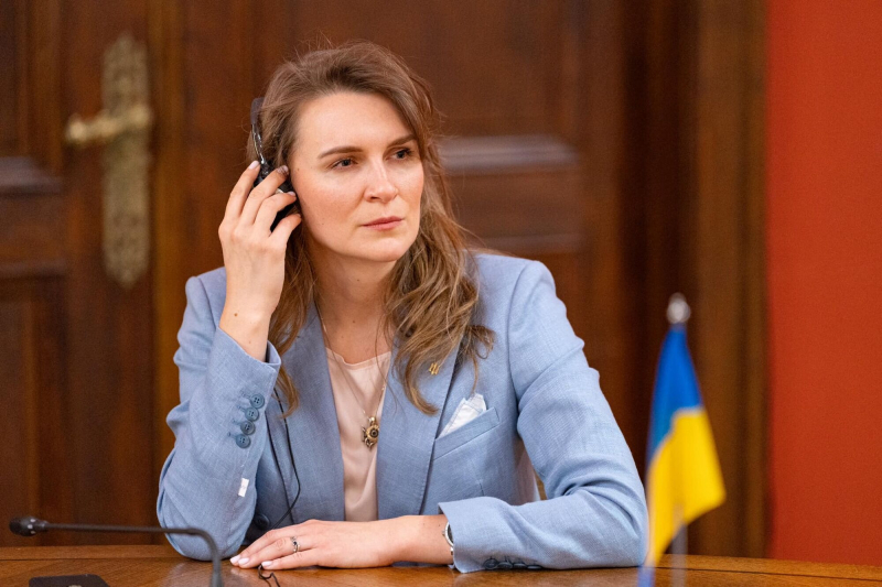 "Роман" Жадана с нардепом Бобровской: поэт впервые рассказал, какие на самом деле отношения их связывают