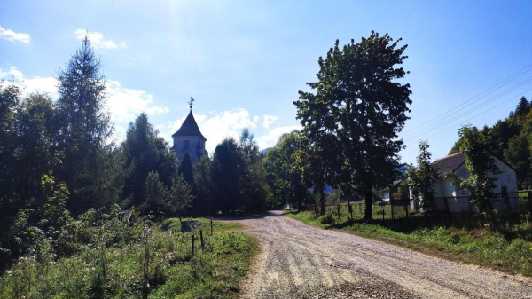 Майдан: колись процвітаюче село на Львівщині, нині ніби застигло у часі (фоторепортаж) Майдан: колись процвітаюче село на Львівщині, нині ніби застигло у часі (фоторепортаж)
