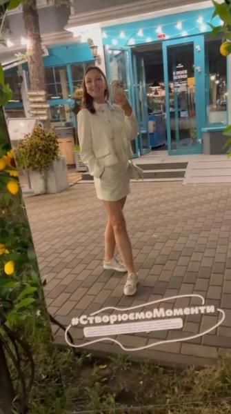 Экс-супруга Виктора Павлика снова вышла замуж в 52 года: традиционного предложения не было, а свадьбу сыграли порознь. Эксклюзив