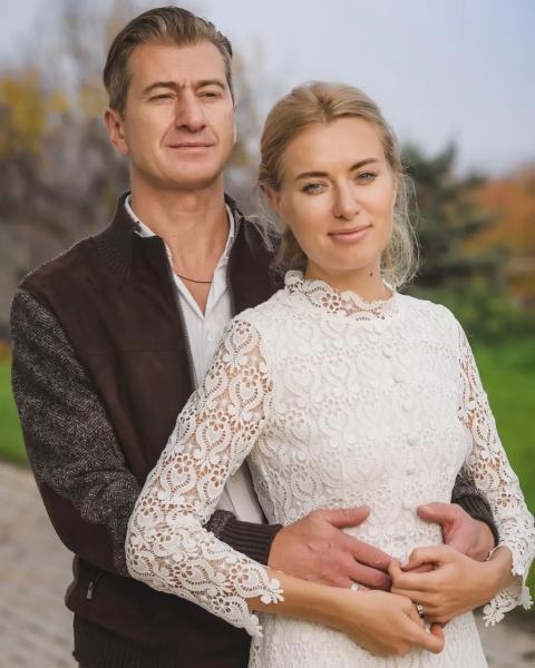 KAZKA намекнула, что на самом деле происходит между Ольгой Горбачевой и Юрием Никитиным, которые расторгли 9-летний брак