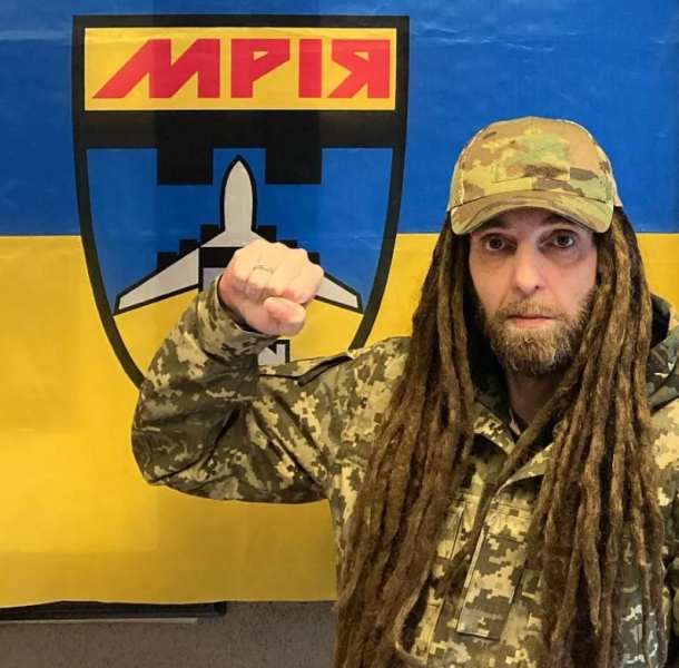 Сбивал "Шахеды", жил как миллионер и был на "ты" с политиками. Друзья Андрея "Дизеля" Яценко раскрыли неизвестные страницы его жизни