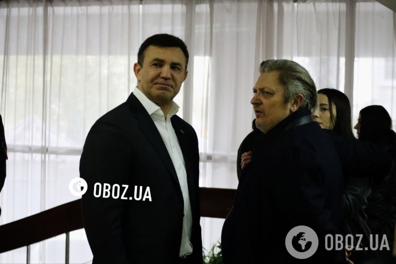 На прощании с "Дизелем" заметили скандального нардепа Тищенко. Эксклюзивные фото