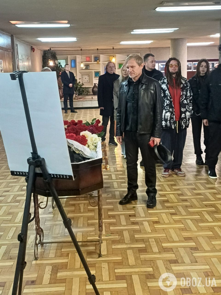 Хоронят в любимой кепке: как проходит прощание с "Дизелем" из Green Grey. Фото