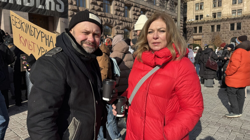 "Я первый и последний раз проклинала человека". Наталья Корецкая – о россиянах, которые "прописались" в Киеве, работе поварихой и издевательствах народного артиста