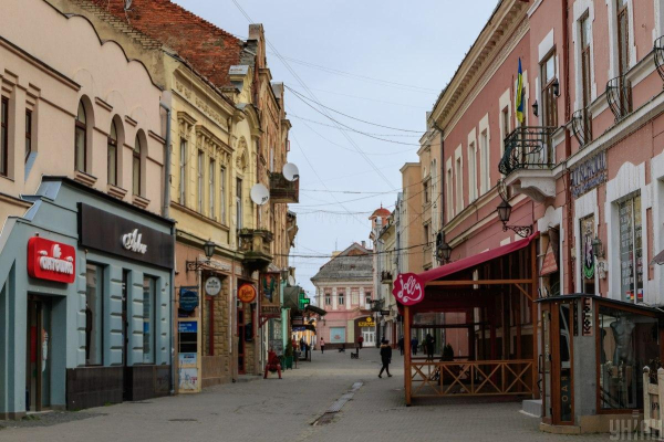 Втеча від блекауту: куди заховатись з дітьми на зимівку Втеча від блекауту: куди заховатись з дітьми на зимівку