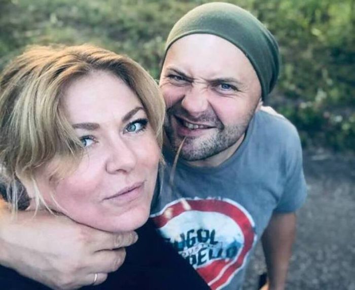 "Я первый и последний раз проклинала человека". Наталья Корецкая – о россиянах, которые "прописались" в Киеве, работе поварихой и издевательствах народного артиста