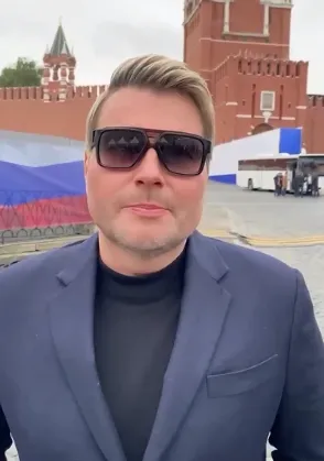 "Киркоров дважды менял номер из-за меня". Геннадий Витер рассказал, как терроризировал Z-артистов с 2022 года и два раза попал в черный список РФ