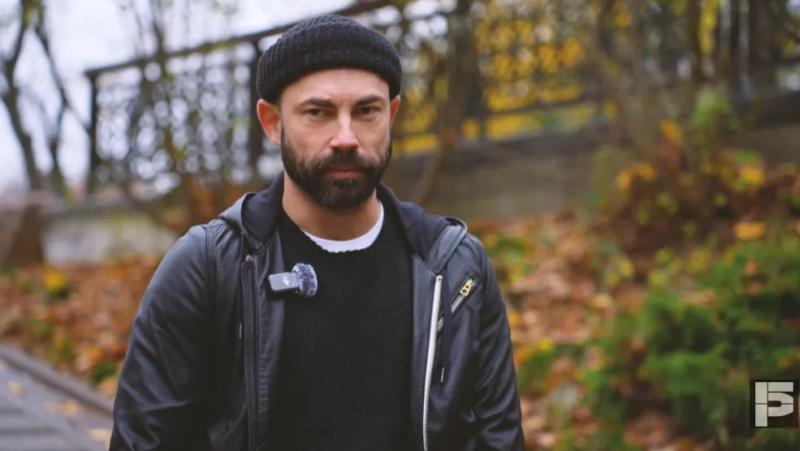 "Страшно выходить на улицы". Бедняков раскрыл ужасы, которые происходят в его родном Мариуполе за фасадом "русского мира"