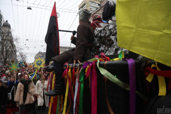 У Києві пройшла Різдвяна хода, присвячена захисникам України (фото)