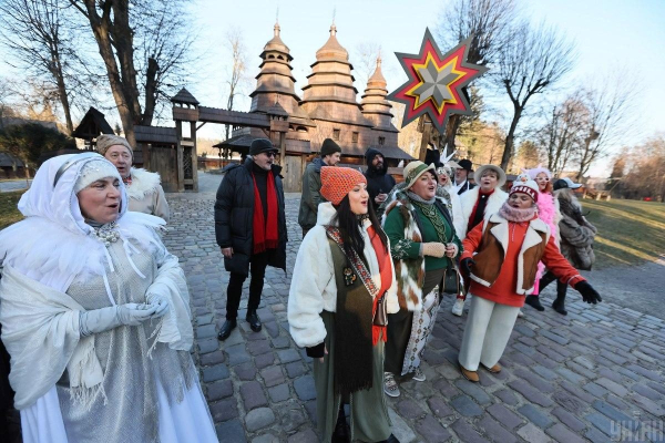 "Різдво в гаю": у Львові стартував фестиваль різдвяних традицій (фото) "Різдво в гаю": у Львові стартував фестиваль різдвяних традицій (фото)