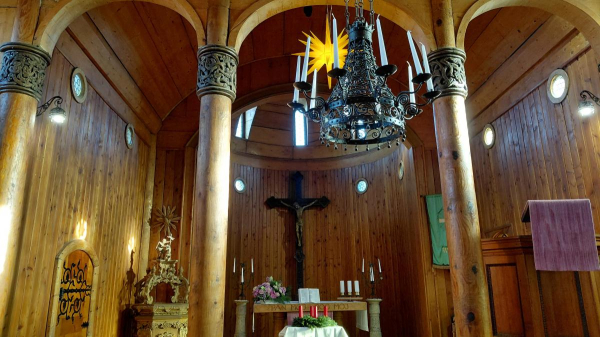 Гірська Польща: містичні Карконоші, ласкаві терми та унікальні церкви Гірська Польща: містичні Карконоші, ласкаві терми та унікальні церкви