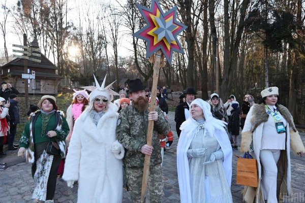 "Різдво в гаю": у Львові стартував фестиваль різдвяних традицій (фото) "Різдво в гаю": у Львові стартував фестиваль різдвяних традицій (фото)