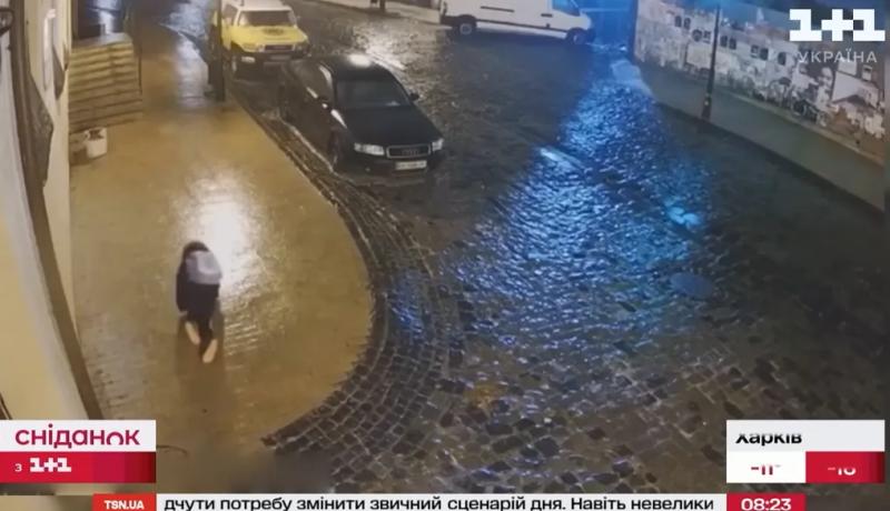 Как сложилась судьба девочки, которая отчаянно покоряла ледяной Андреевский спуск, и почему она больше не живет в Украине