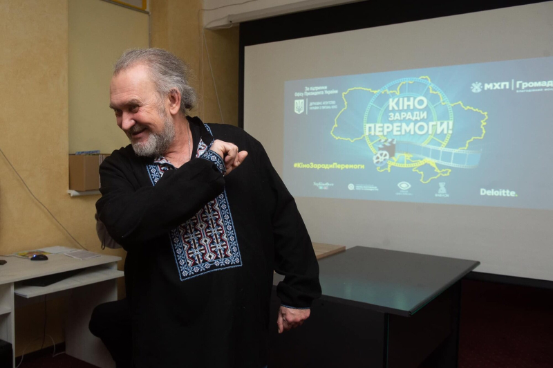 "Болезнь меня очень изменила". Сказочник Саша Лирник, переживший инсульт, – о дне рождения в больнице, периоде жизни в России и ссоре с Ириной Фарион