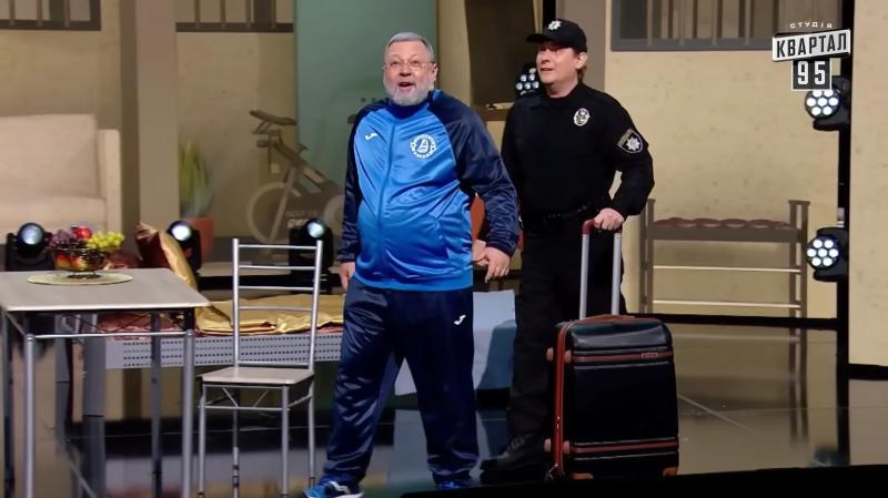 Ушел на войну, но до сих пор играет Януковича: как живет сейчас звезда "Квартала 95" Александр Пикалов, который исчез из соцсетей в 2022 году