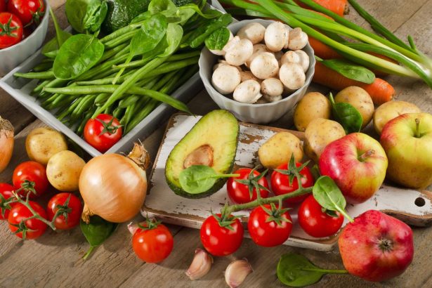 Какие продукты обязательно должны быть в рационе каждой женщины: ТОП-5 суперфудов